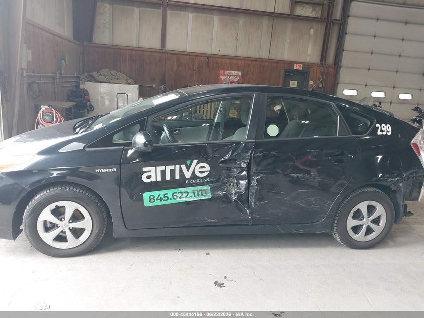 2013 Toyota Prius VIN JTDKN3DU5D5692838 IAAI salvage auction — LEFT SIDE, Salvage Title, sold $1,050 on 2026-07-15 (photo 6)