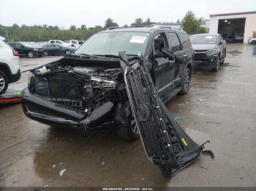 2019 Toyota Sequoia VIN 5TDJY5G12KS171521 IAAI salvage auction — FRONT END, Salvage (New Hampshire), sold $14,200 on 2026-08-08 (photo 2)
