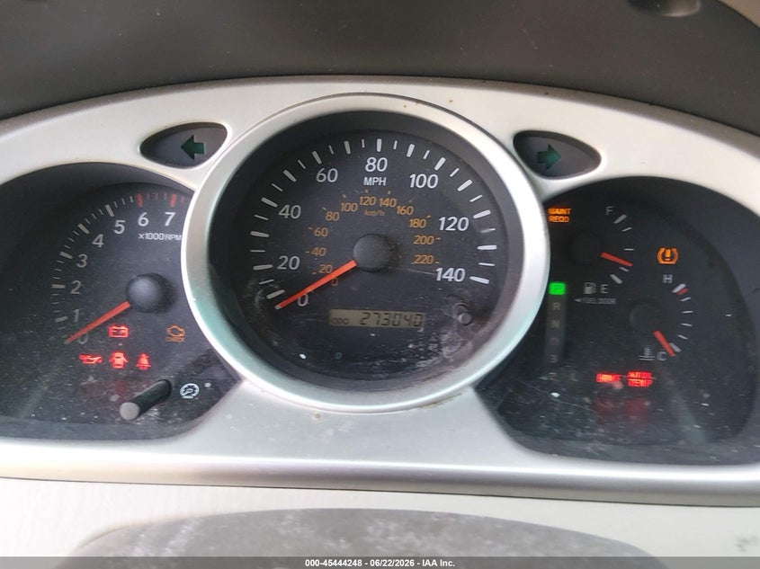 2004 Toyota Highlander VIN JTEEP21A640049239 IAAI salvage auction — NORMAL WEAR, Clear (Washington), sold $850 on 2026-07-08 (photo 7)