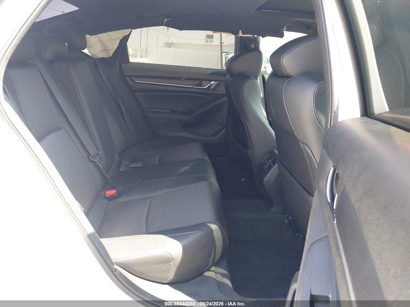 2020 Honda Accord VIN 1HGCV2F36LA013850 IAAI salvage auction — LEFT SIDE, Salvage Title, sold $5,700 on 2026-07-29 (photo 8)