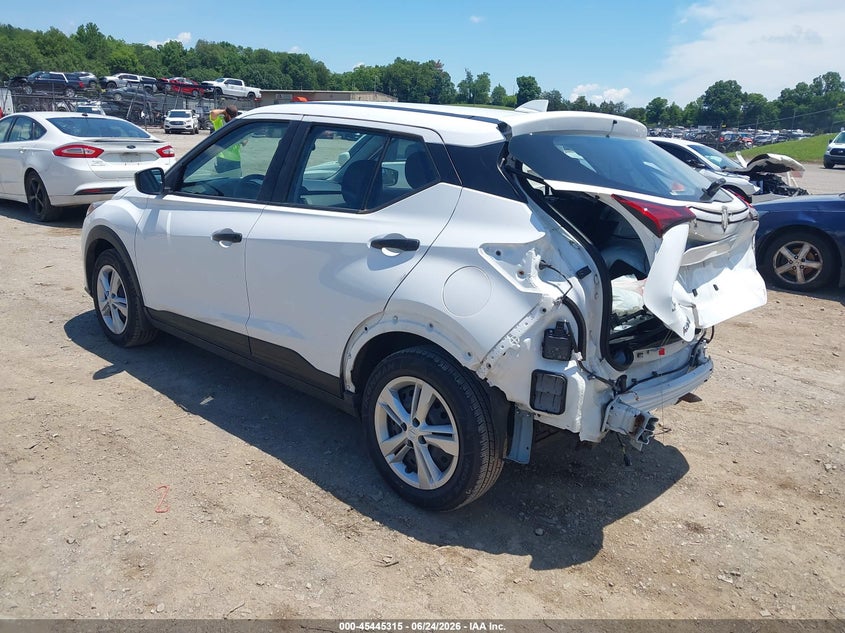 2024 Nissan Kicks VIN 3N1CP5BV2RL586279 IAAI salvage auction — REAR END, Salvage Title, sold $2,850 on 2026-07-23 (photo 3)