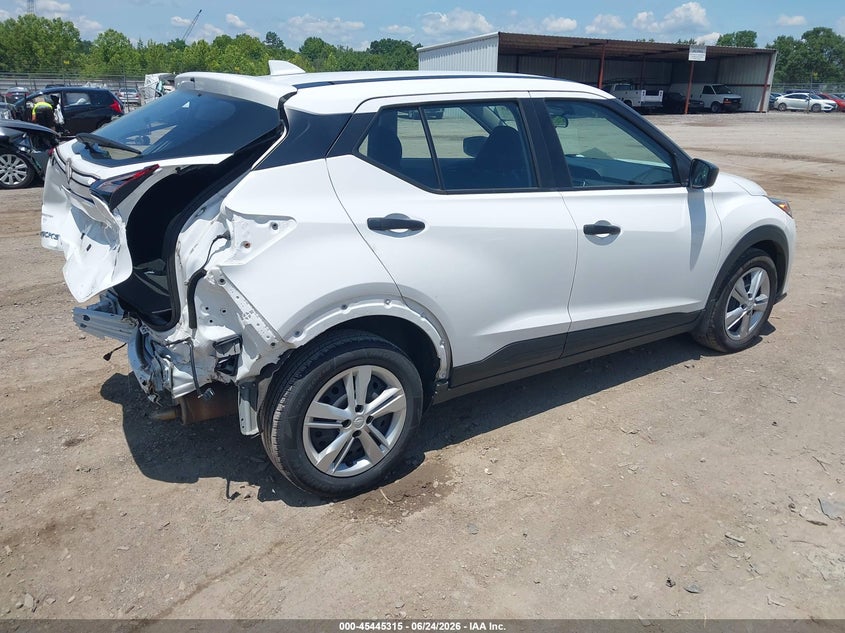2024 Nissan Kicks VIN 3N1CP5BV2RL586279 IAAI salvage auction — REAR END, Salvage Title, sold $2,850 on 2026-07-23 (photo 4)