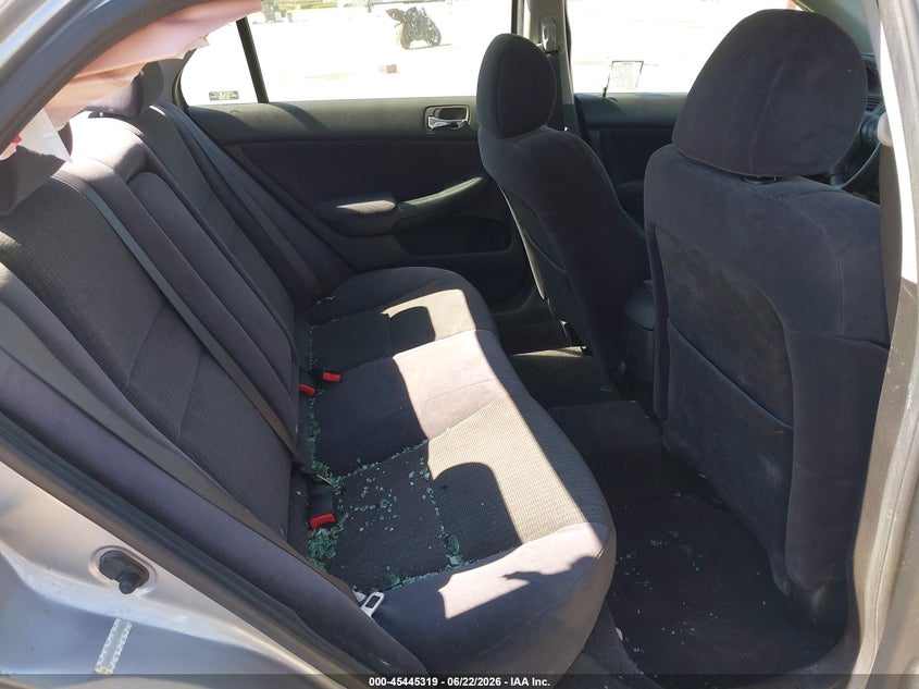 2005 Honda Accord VIN JHMCM56495C004545 IAAI salvage auction — REAR END, Salvage (California), sold $25 on 2026-07-21 (photo 8)