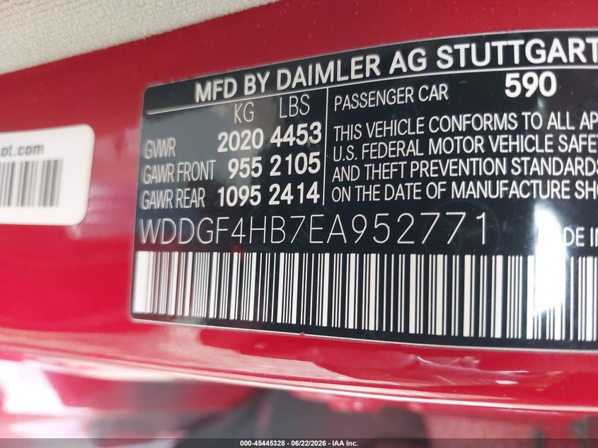 2014 Mercedes-benz C-klasse VIN WDDGF4HB7EA952771 IAAI salvage auction — FRONT END, Clear (Virginia), sold $1,300 on 2026-07-06 (photo 9)