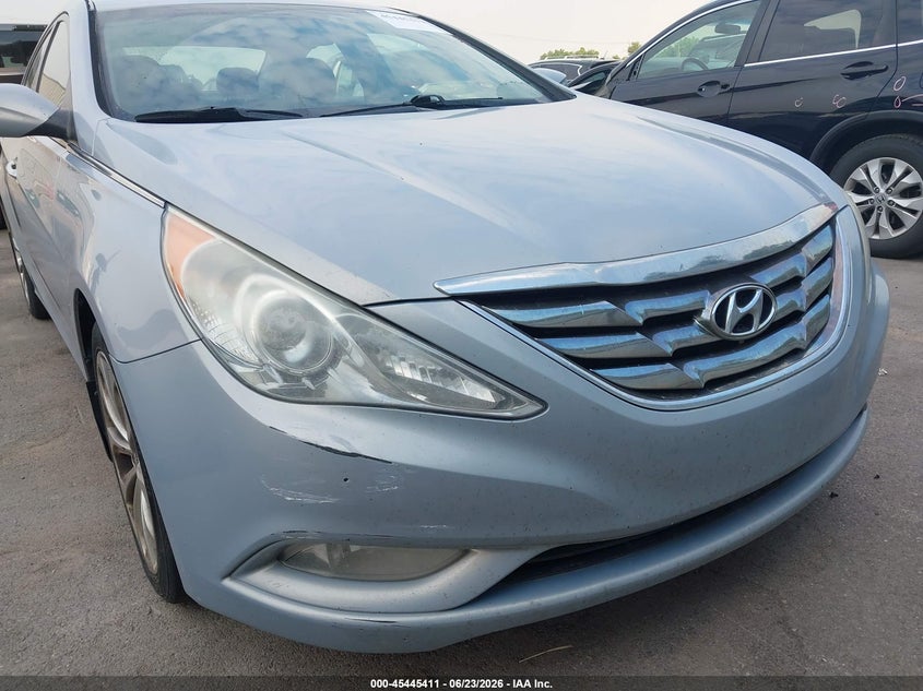 2013 Hyundai Sonata VIN 5NPEC4AC2DH573178 IAAI salvage auction — NORMAL WEAR, Salvage Title, sold $275 on 2026-07-30 (photo 6)
