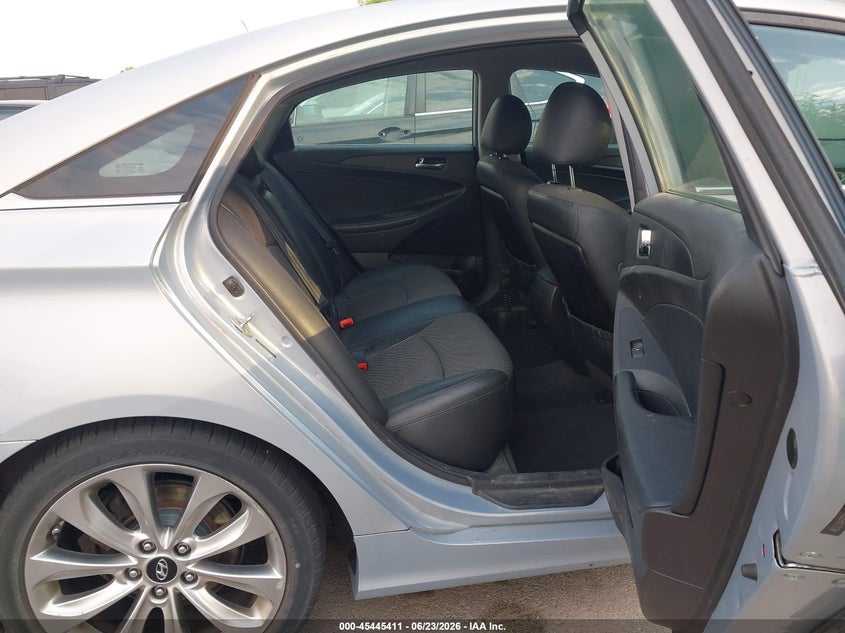 2013 Hyundai Sonata VIN 5NPEC4AC2DH573178 IAAI salvage auction — NORMAL WEAR, Salvage Title, sold $275 on 2026-07-30 (photo 8)
