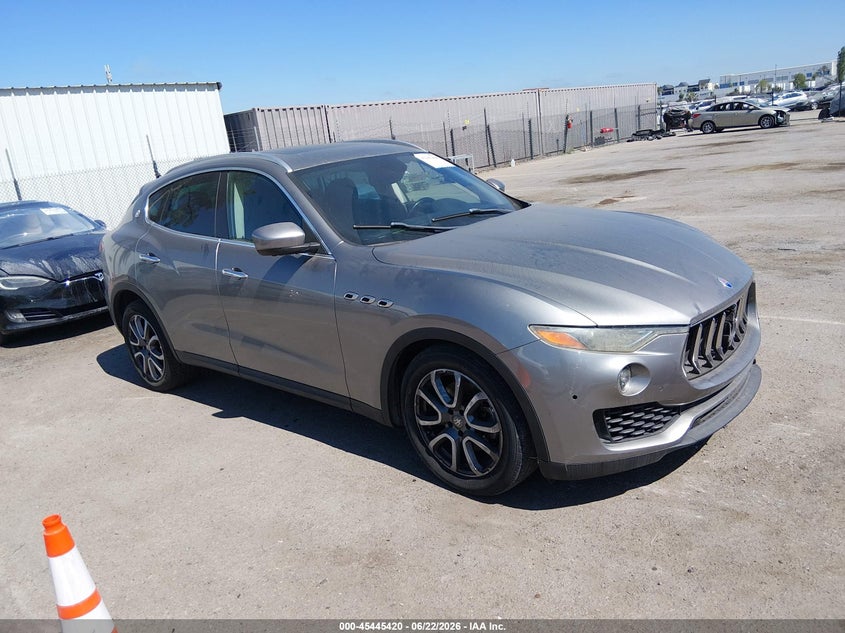 2017 Maserati Levante VIN ZN661XUA0HX207170 IAAI salvage auction — FRONT END, Salvage Title, sold $0 on 2026-09-14 (photo 1)