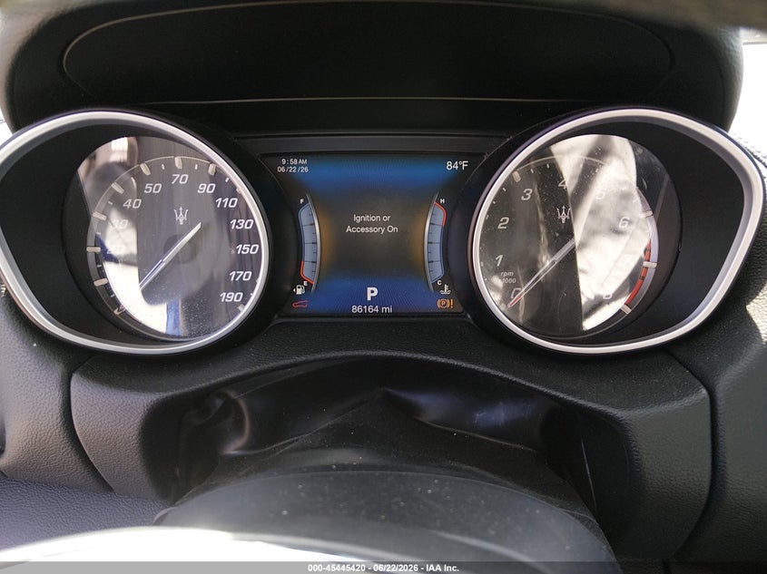 2017 Maserati Levante VIN ZN661XUA0HX207170 IAAI salvage auction — FRONT END, Salvage Title, sold $0 on 2026-09-14 (photo 7)