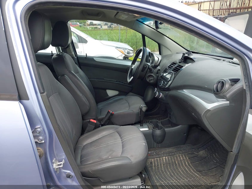 2015 Chevrolet Spark VIN KL8CB6S95FC753433 IAAI salvage auction — NORMAL WEAR, Regular Certificate (Iowa), sold $800 on 2026-07-16 (photo 5)