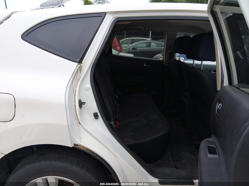 2015 Nissan Rogue VIN JN8AS5MT6FW156523 IAAI salvage auction — NORMAL WEAR, Clear (Kansas), sold $625 on 2026-07-29 (photo 8)