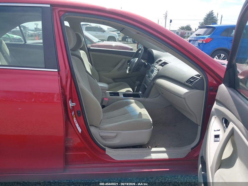 2007 Toyota Camry hybrid VIN JTNBB46KX73032204 IAAI salvage auction — NORMAL WEAR, Peddle Clear Public-Restricted (Oregon), sold $375 on 2026-07-29 (photo 5)