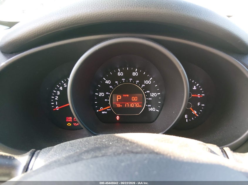 2014 Kia Soul VIN KNDJN2A28E7052654 IAAI salvage auction — NORMAL WEAR, Clear (South Carolina), sold $375 on 2026-07-22 (photo 7)