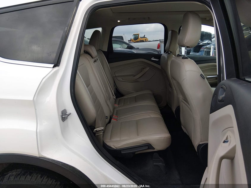 2018 Ford Escape VIN 1FMCU9J99JUC32900 IAAI salvage auction — FRONT END, Salvage Title, sold $2,400 on 2026-08-19 (photo 8)