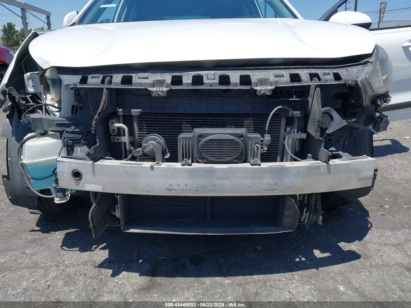 2018 Kia Niro VIN KNDCB3LC4J5211379 IAAI salvage auction — FRONT END, Salvage (California), sold $1,450 on 2026-07-14 (photo 6)
