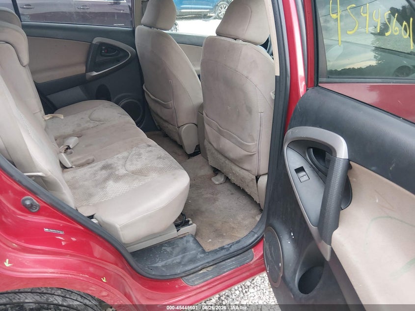 2007 Toyota Rav4 VIN JTMZD33V675077912 IAAI salvage auction — FRONT & REAR, Salvage (Kentucky), sold $1,350 on 2026-07-28 (photo 8)