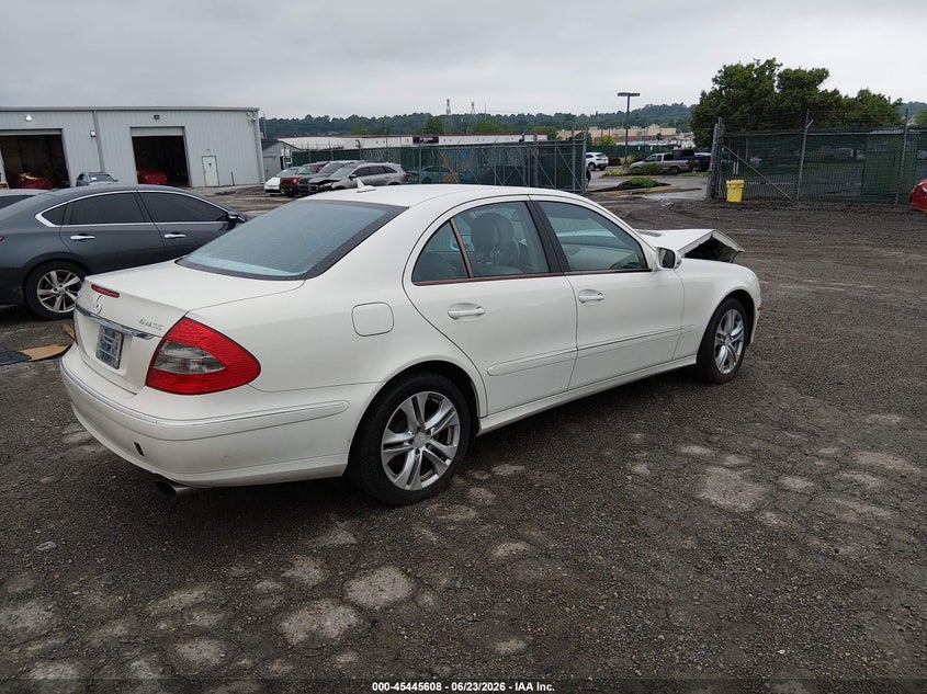 2008 Mercedes-benz E-klasse VIN WDBUF87X28B191954 IAAI salvage auction — FRONT END, Salvage (Pennsylvania), sold $500 on 2026-07-10 (photo 4)