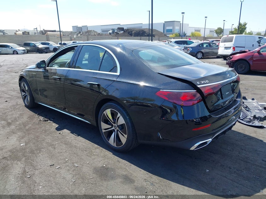 2026 Mercedes-benz E-klasse VIN W1KLF4GB9TA224558 IAAI salvage auction — FRONT END, Salvage Title, sold $5,100 on 2026-07-24 (photo 3)