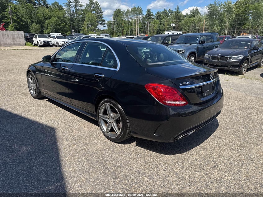 2015 Mercedes-benz C-klasse VIN 55SWF4KB4FU052464 IAAI salvage auction — NORMAL WEAR, Clear (New Jersey), sold $7,400 on 2026-07-29 (photo 3)