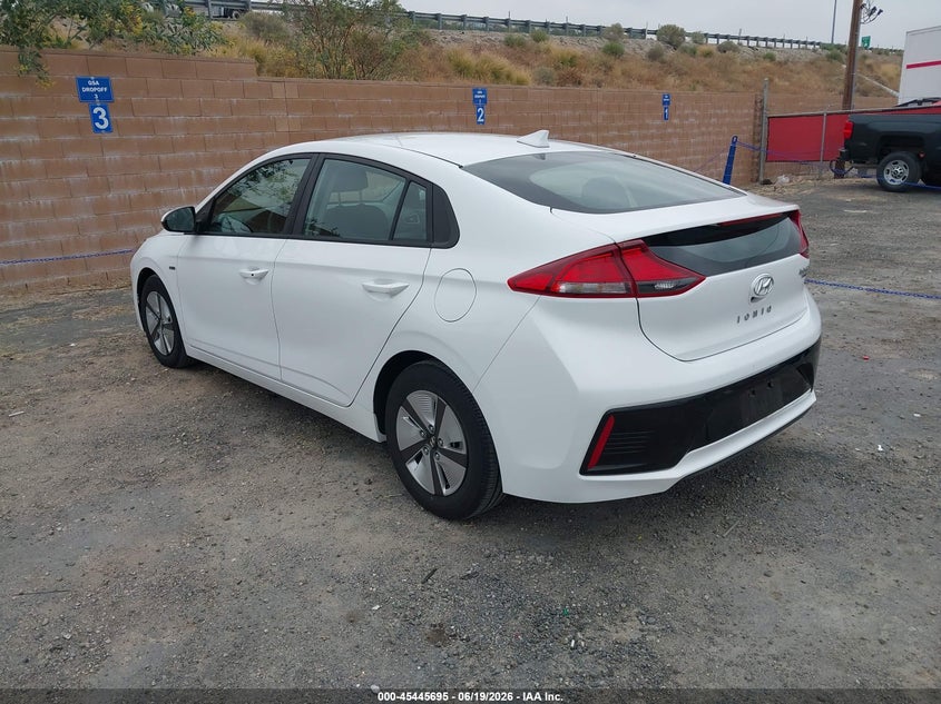 2019 Hyundai Ioniq hybrid VIN KMHC65LC2KU108013 IAAI salvage auction — NORMAL WEAR, Sf97 (California), sold $5,600 on 2026-07-28 (photo 3)