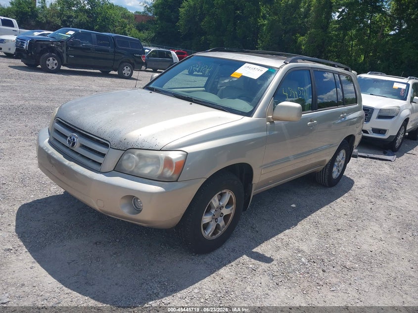 2007 Toyota Highlander VIN JTEGP21A070138365 IAAI salvage auction — NORMAL WEAR, Original (Ohio), sold $675 on 2026-07-14 (photo 2)
