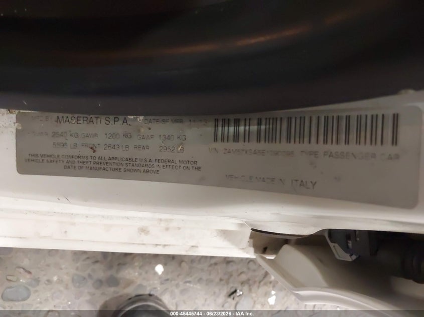 2014 Maserati Ghibli VIN ZAM57XSA5E1090095 IAAI salvage auction — NORMAL WEAR, Clear-Dealer Only (Washington), sold $2,900 on 2026-07-09 (photo 9)