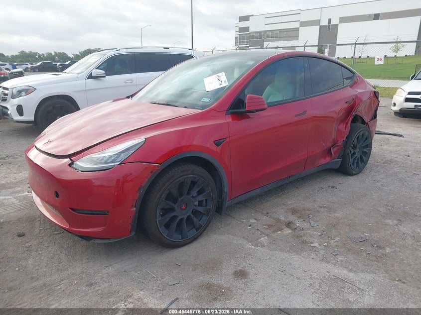 2021 Tesla Model y VIN 5YJYGDEE0MF183630 IAAI salvage auction — REAR END, Salvage (Texas), sold $7,600 on 2026-07-22 (photo 2)