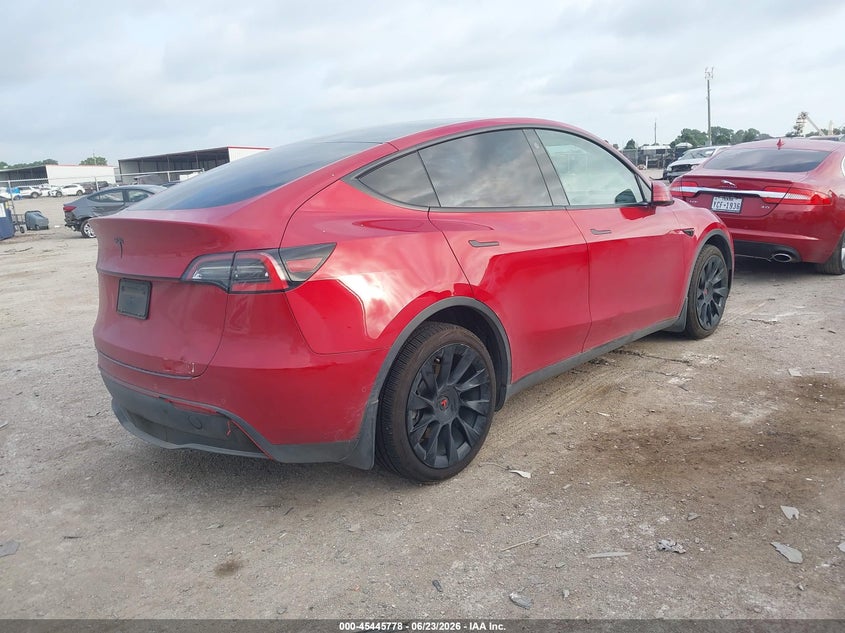 2021 Tesla Model y VIN 5YJYGDEE0MF183630 IAAI salvage auction — REAR END, Salvage (Texas), sold $8,800 on 2026-07-22 (photo 4)