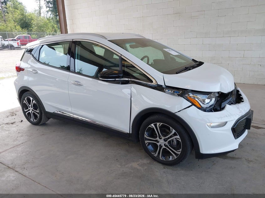 2020 Chevrolet Bolt euv VIN 1G1FZ6S02L4107864 IAAI salvage auction — FRONT END, Salvage Title, sold $3,900 on 2026-07-11 (photo 1)