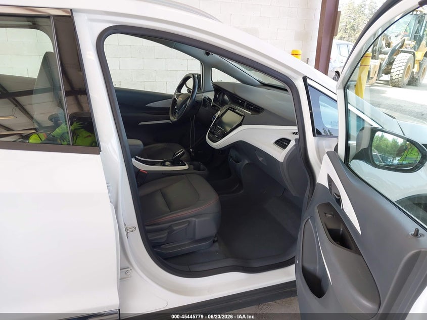 2020 Chevrolet Bolt euv VIN 1G1FZ6S02L4107864 IAAI salvage auction — FRONT END, Salvage Title, sold $3,900 on 2026-07-11 (photo 5)