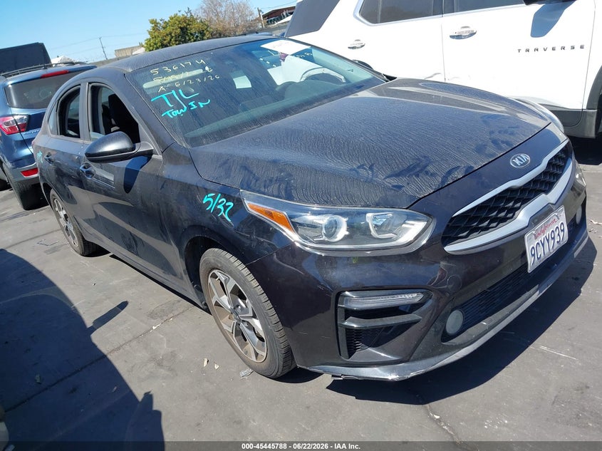 2019 Kia Forte VIN 3KPF24AD0KE091505 IAAI salvage auction — VANDALISM, Salvage Certificate (California), sold $2,150 on 2026-08-22 (photo 1)