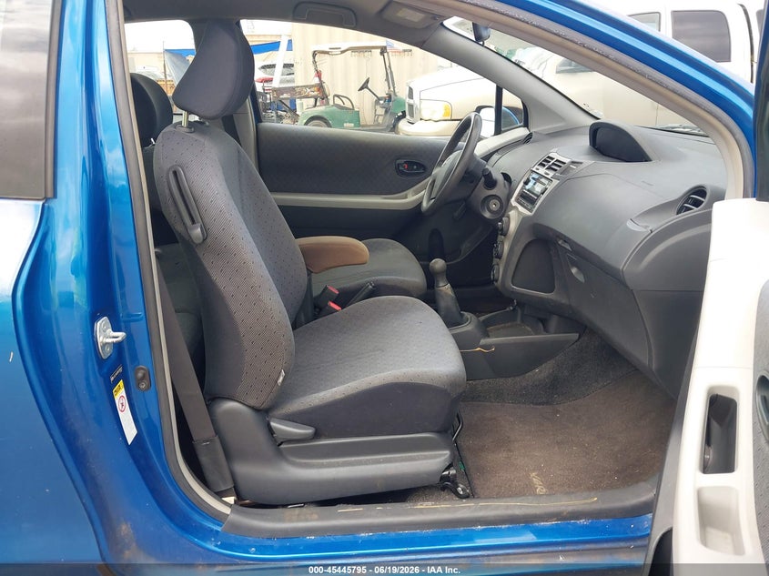 2010 Toyota Yaris VIN JTDJT4K38A5290521 IAAI salvage auction — NORMAL WEAR, Clear (Hawaii), sold $125 on 2026-07-28 (photo 5)