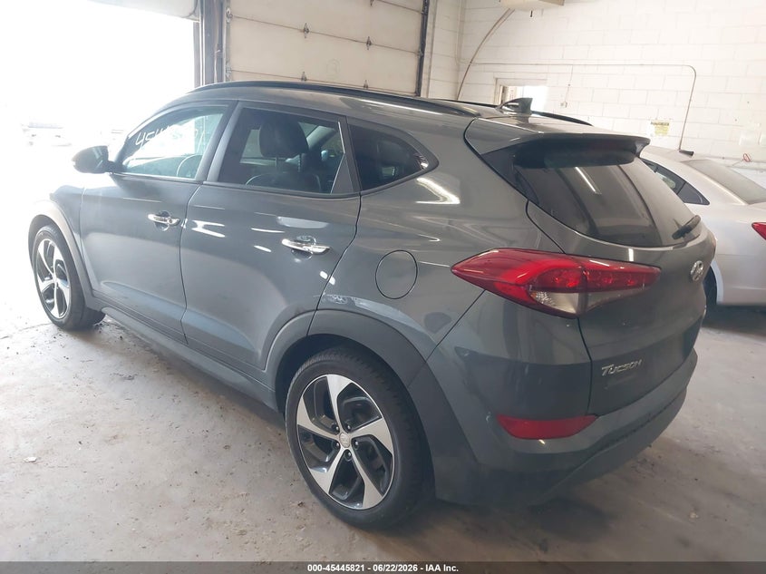 2016 Hyundai Tucson VIN KM8J3CA28GU048826 IAAI salvage auction — NORMAL WEAR, Clear (Minnesota), sold $3,575 on 2026-07-08 (photo 3)