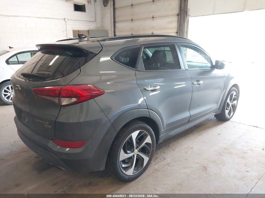 2016 Hyundai Tucson VIN KM8J3CA28GU048826 IAAI salvage auction — NORMAL WEAR, Clear (Minnesota), sold $3,575 on 2026-07-08 (photo 4)