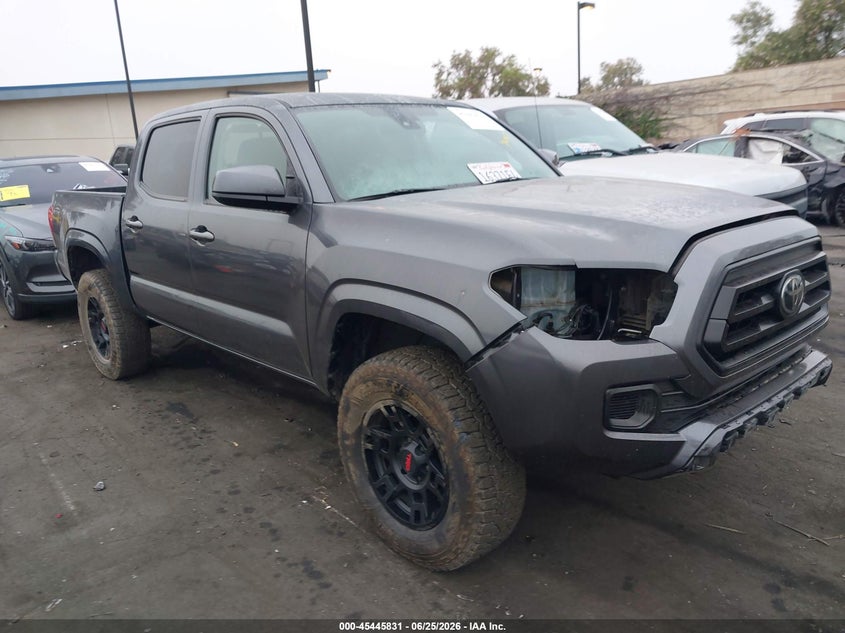 2020 Toyota Tacoma VIN 3TMCZ5AN1LM365881 — IAAI salvage auction photo