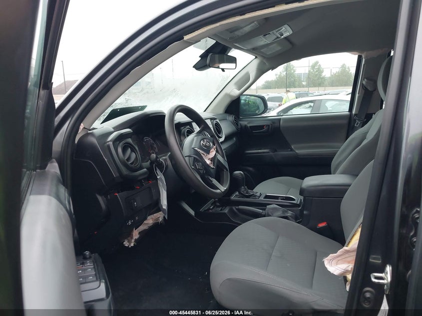2020 Toyota Tacoma VIN 3TMCZ5AN1LM365881 IAAI salvage auction — FRONT & REAR, Salvage Certificate (California), sold $14,400 on 2026-07-31 (photo 5)