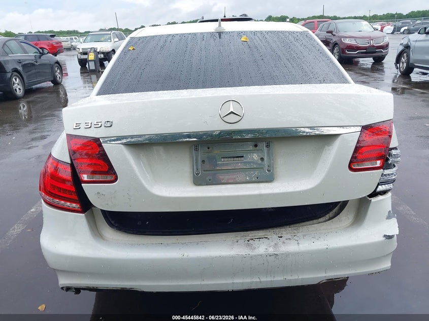 2014 Mercedes-benz E-klasse VIN WDDHF5KB7EA964177 IAAI salvage auction — RIGHT REAR, Salvage Title, sold $1,650 on 2026-08-03 (photo 6)