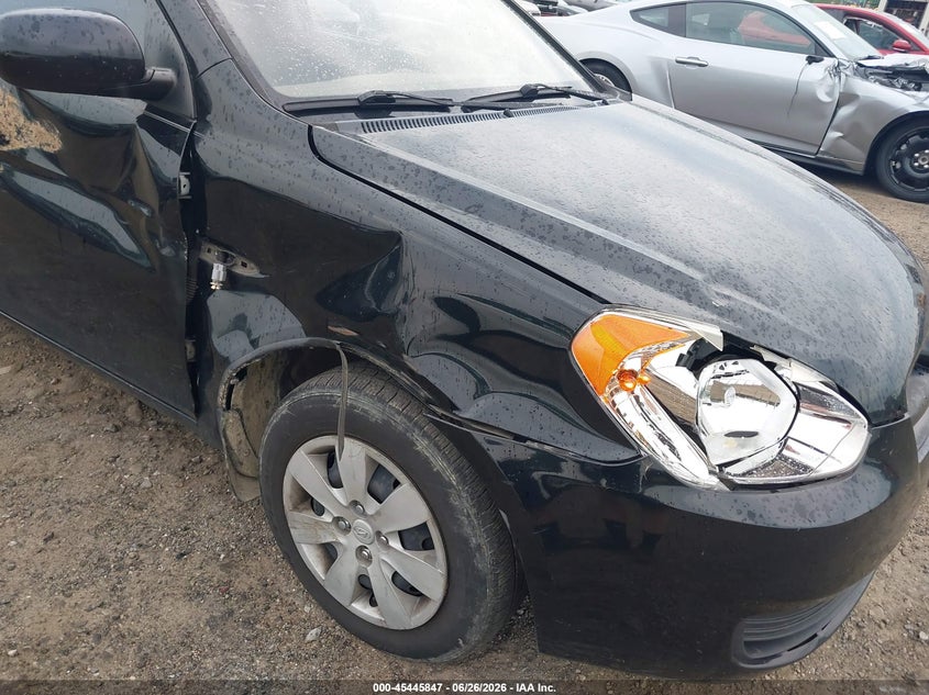 2010 Hyundai Accent VIN KMHCM3AC0AU167718 IAAI salvage auction — RIGHT FRONT, Salvage (Pennsylvania), sold $225 on 2026-07-17 (photo 6)