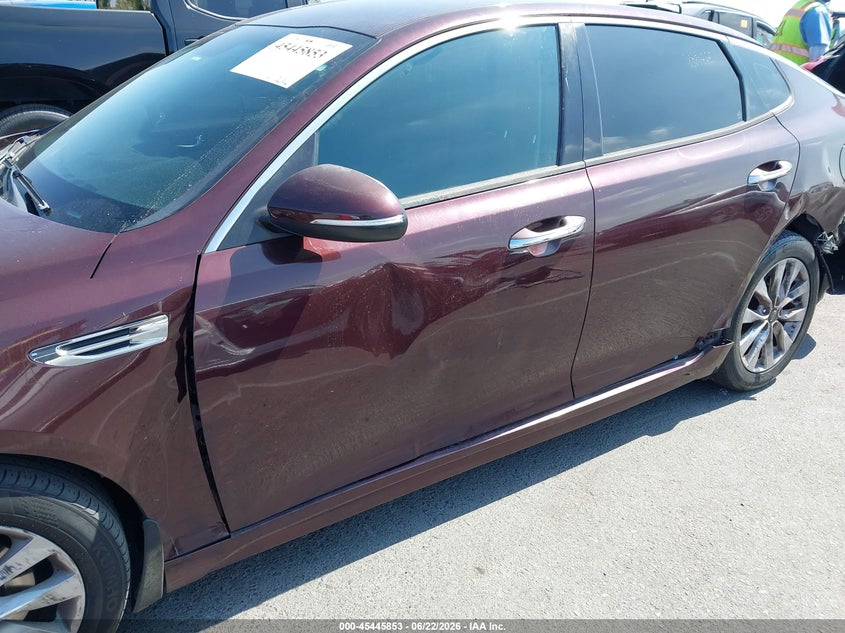 2018 Kia Optima VIN 5XXGU4L39JG206028 IAAI salvage auction — LEFT SIDE, Salvage Title, sold $875 on 2026-07-30 (photo 6)