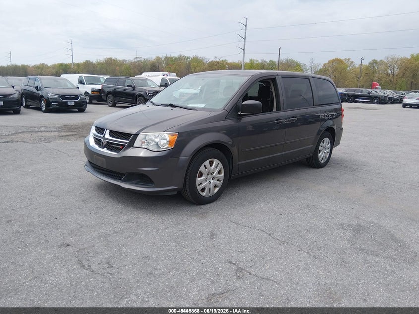 2017 Dodge Grand caravan VIN 2C4RDGBG8HR783035 IAAI salvage auction — NORMAL WEAR, Sf97 (Maryland), sold $10,900 on 2026-08-18 (photo 2)