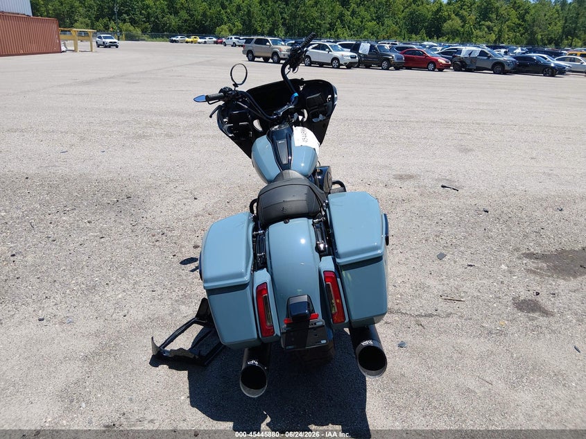 2024 Harley-davidson Road glide VIN 1HD1KH719RB620602 IAAI salvage auction — FRONT END, Salvage Title, sold $8,200 on 2026-07-28 (photo 6)