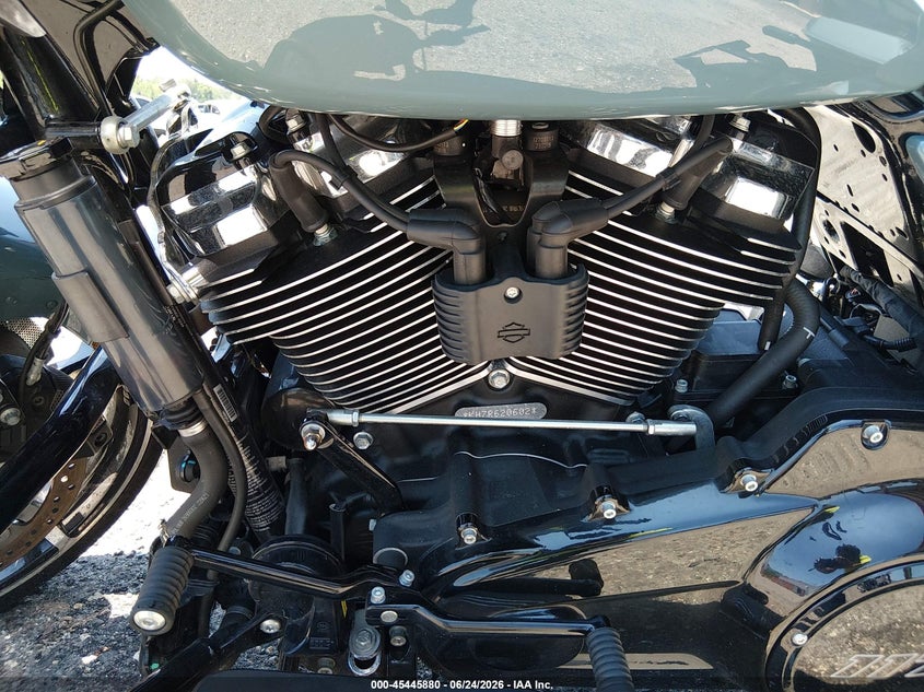 2024 Harley-davidson Road glide VIN 1HD1KH719RB620602 IAAI salvage auction — FRONT END, Salvage Title, sold $8,200 on 2026-07-28 (photo 9)