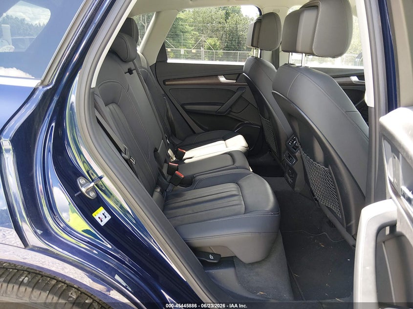 2021 Audi Q5 VIN WA1AAAFY7M2027124 IAAI salvage auction — LEFT SIDE, Salvage (Alabama), sold $6,100 on 2026-07-20 (photo 8)