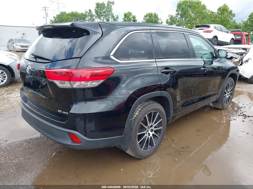 2017 Toyota Highlander VIN 5TDJZRFH7HS422982 IAAI salvage auction — FRONT END, Salvage (Ohio), sold $5,700 on 2026-07-10 (photo 4)