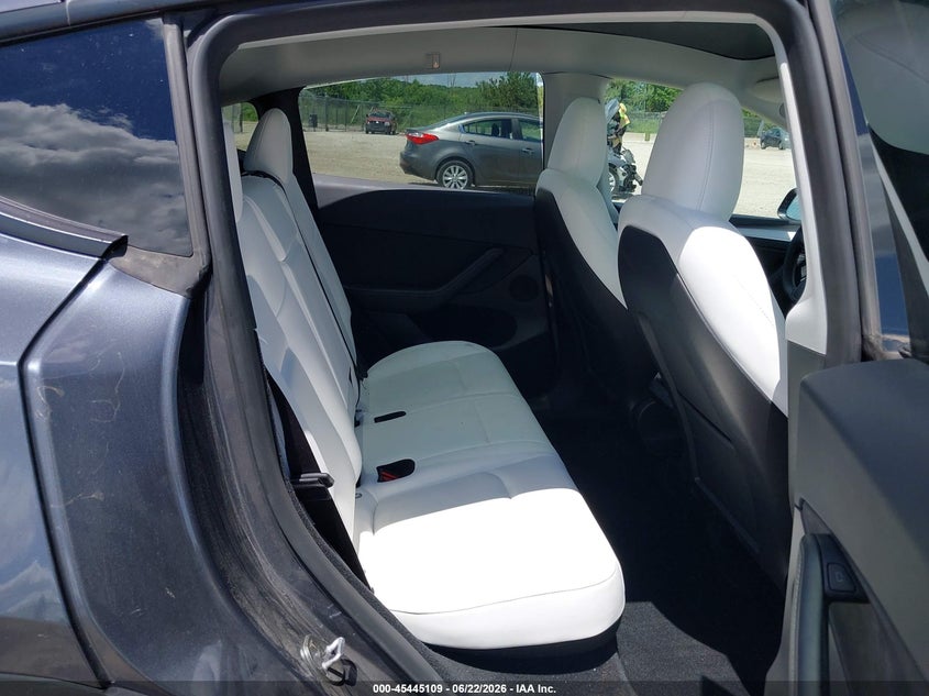 2023 Tesla Model y VIN 7SAYGDEE8PF807391 IAAI salvage auction — LEFT FRONT, Salvage Title, sold $13,600 on 2026-07-30 (photo 8)