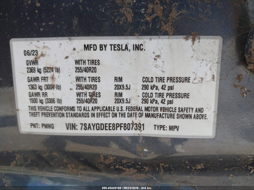 2023 Tesla Model y VIN 7SAYGDEE8PF807391 IAAI salvage auction — LEFT FRONT, Salvage Title, sold $13,600 on 2026-07-30 (photo 9)