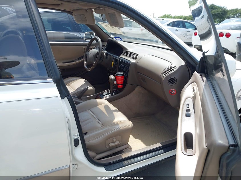 1996 Lexus Es 300 VIN JT8BF12G8T0129968 IAAI salvage auction — RIGHT FRONT, Salvage (Texas), sold $100 on 2026-07-28 (photo 5)