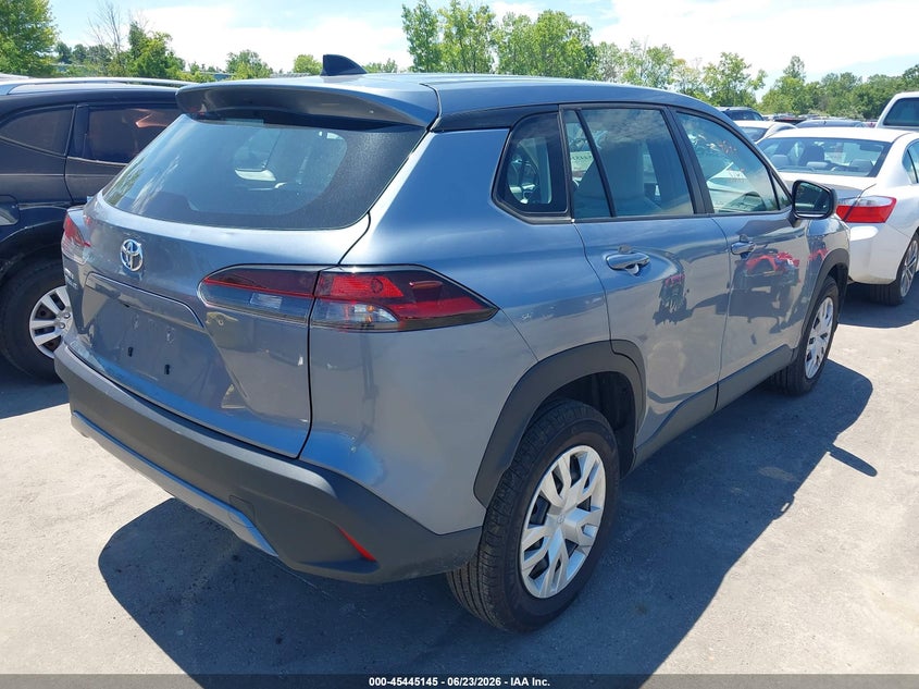 2026 Toyota Corolla cross VIN 7MUAAAAG8TV161772 IAAI salvage auction — HAIL, Salvage Title, sold $9,000 on 2026-07-22 (photo 4)