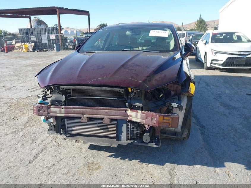 2017 Ford Fusion VIN 3FA6P0H94HR187592 IAAI salvage auction — FRONT END, Salvage (California), sold $2,300 on 2026-07-09 (photo 6)