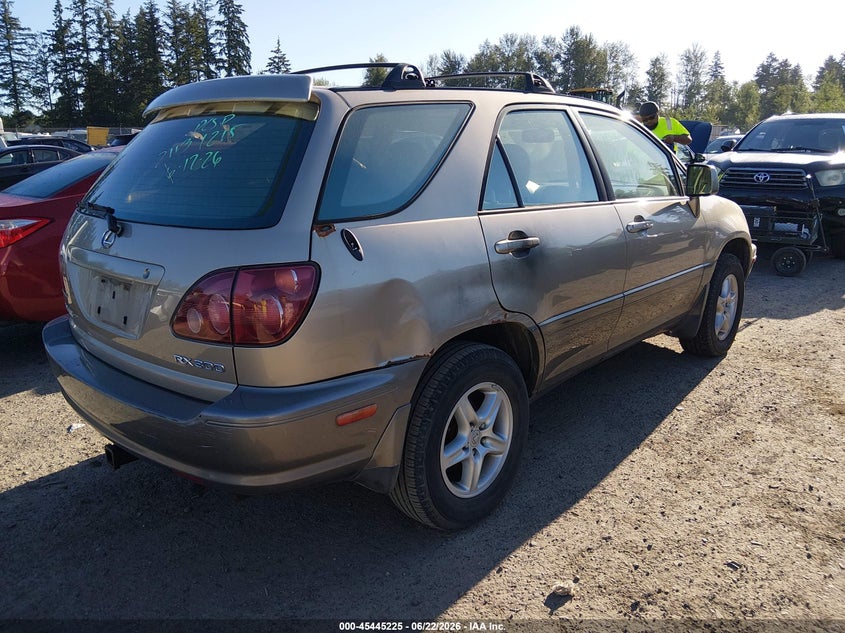 1999 Lexus Rx VIN JT6HF10U3X0090322 IAAI salvage auction — NORMAL WEAR, Clear (Washington), sold $525 on 2026-07-08 (photo 4)