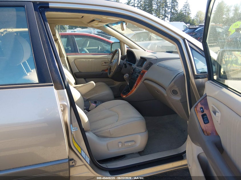 1999 Lexus Rx VIN JT6HF10U3X0090322 IAAI salvage auction — NORMAL WEAR, Clear (Washington), sold $525 on 2026-07-08 (photo 5)